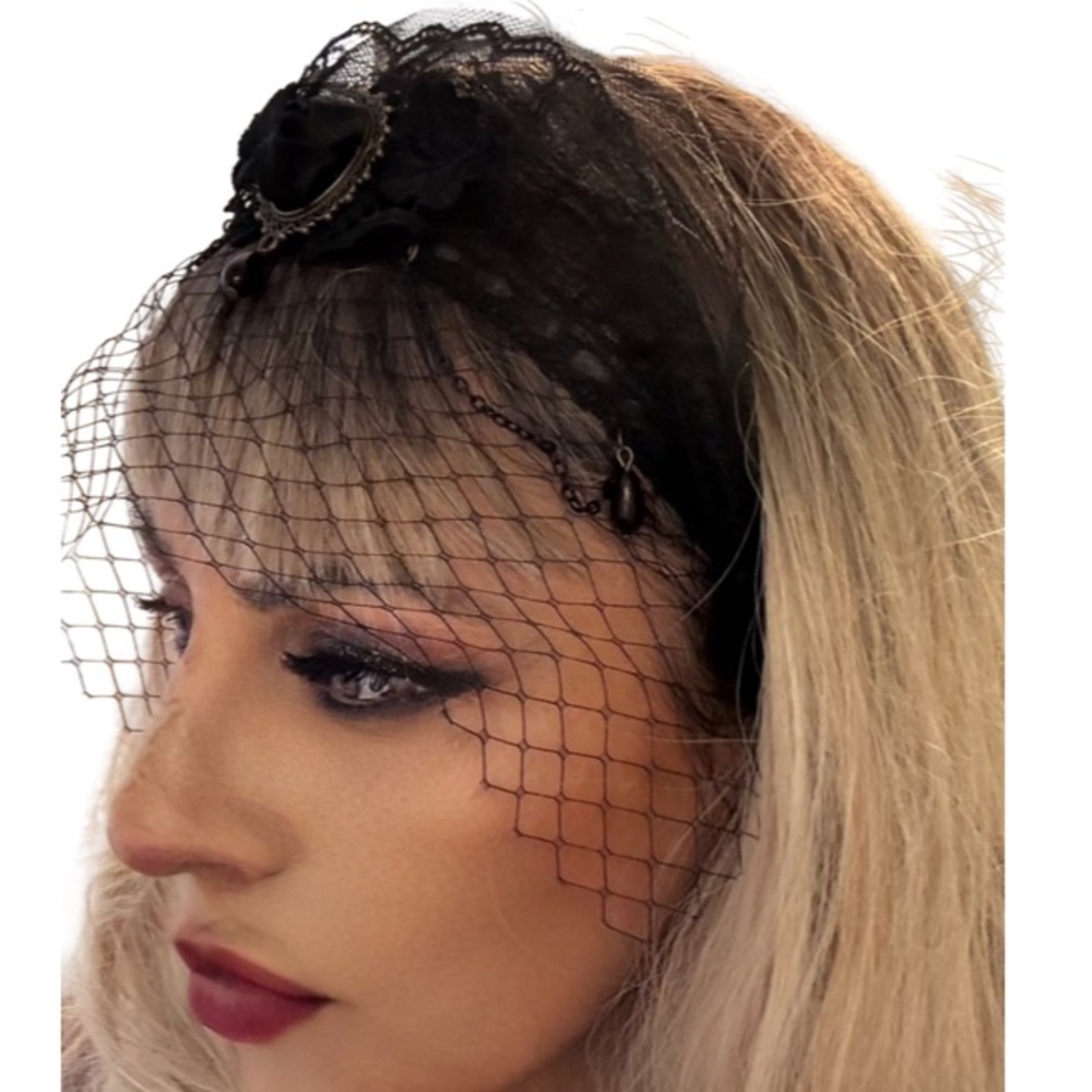 Gothic Nosferatu Black Lace Headband - Picture 5 of 5